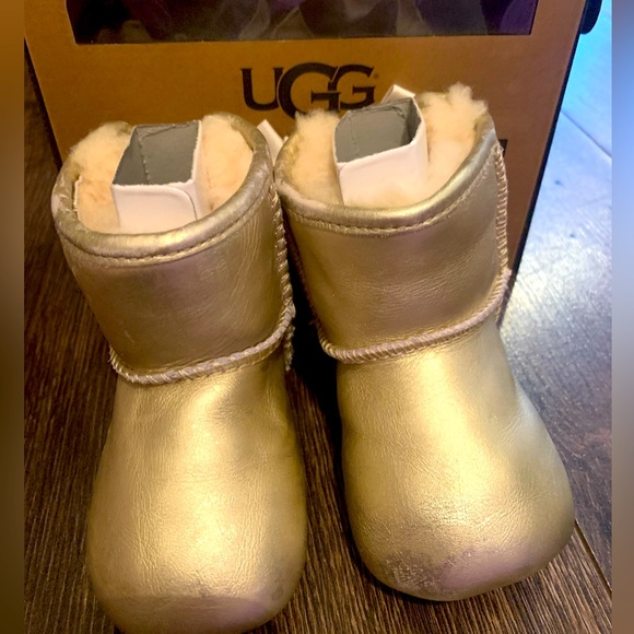 Baby ugg boots - Picture 1 of 3